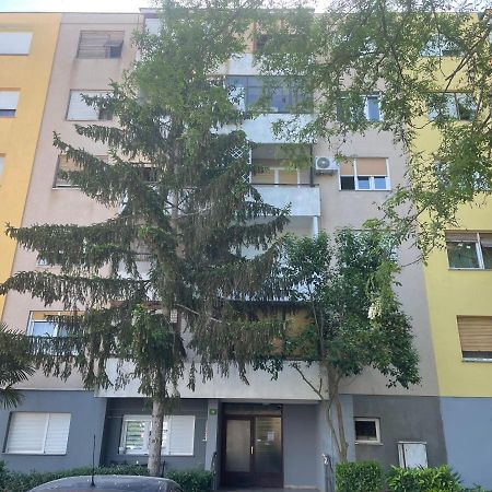 New Two Bedroom Apartment Maloni Πούλα Εξωτερικό φωτογραφία